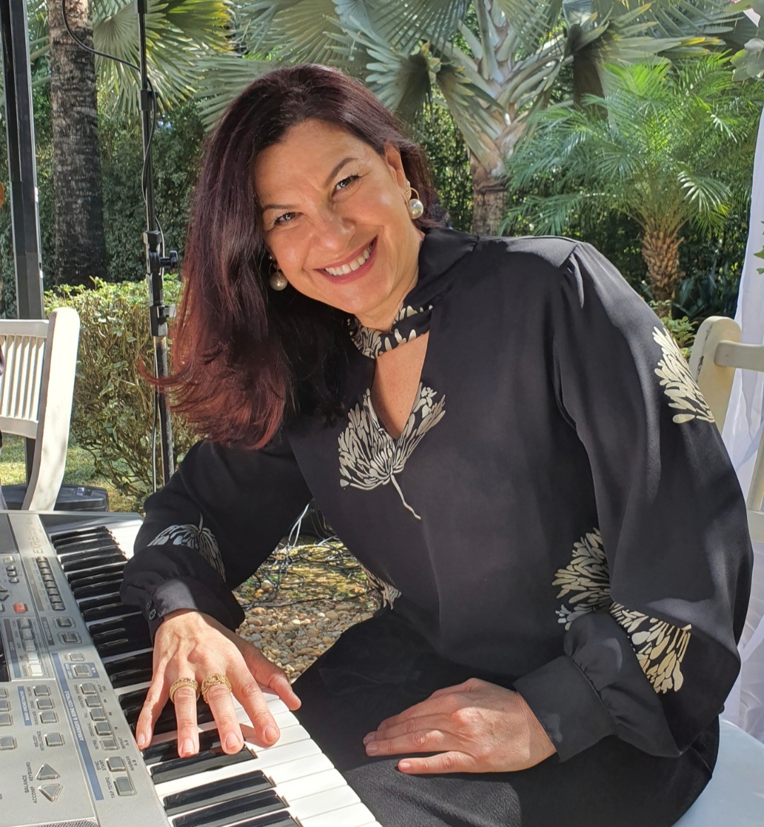 Gladys Mello